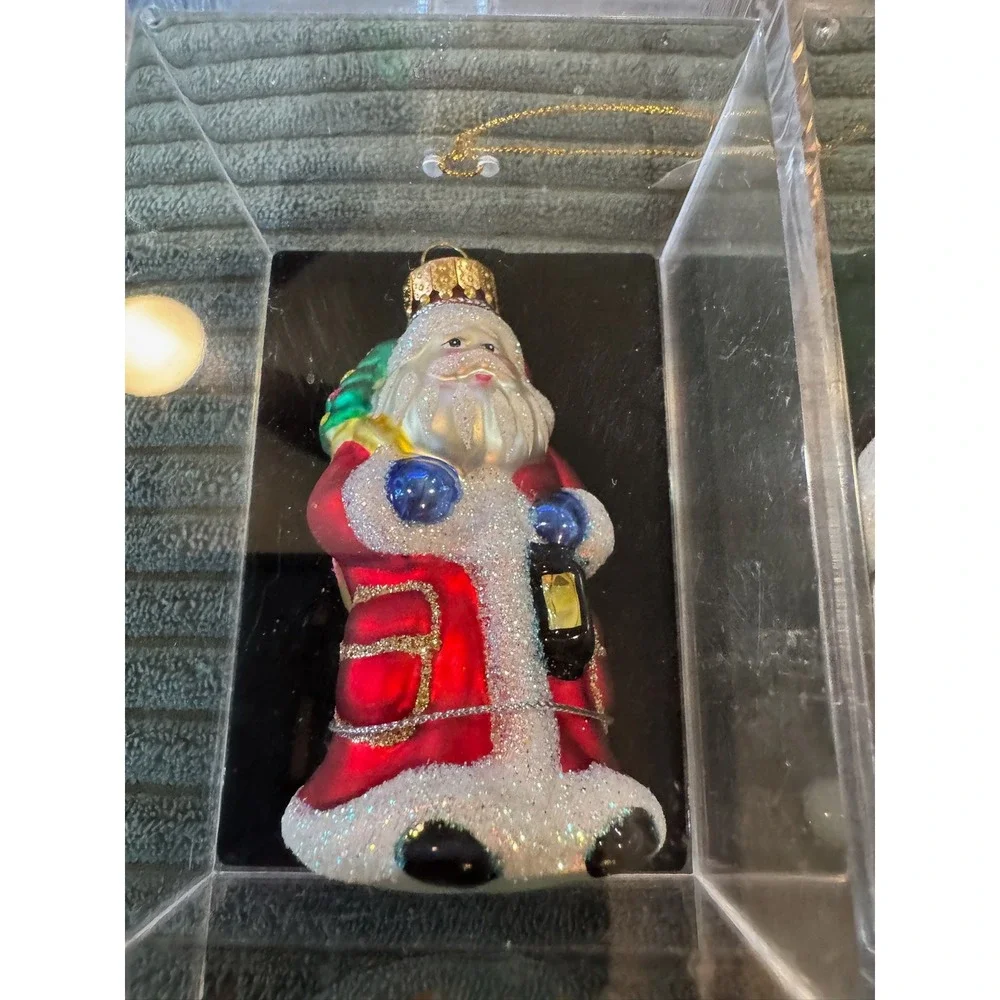 Unique Treasure Hand Crafted Glass Christmas Ornaments Set of 4‎